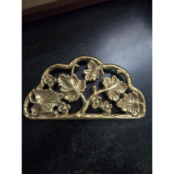 Pair of Harvin Brass Trivets 8.5" Floral Vine Design Vintage USA Mid-Century - Picture 2 of 9